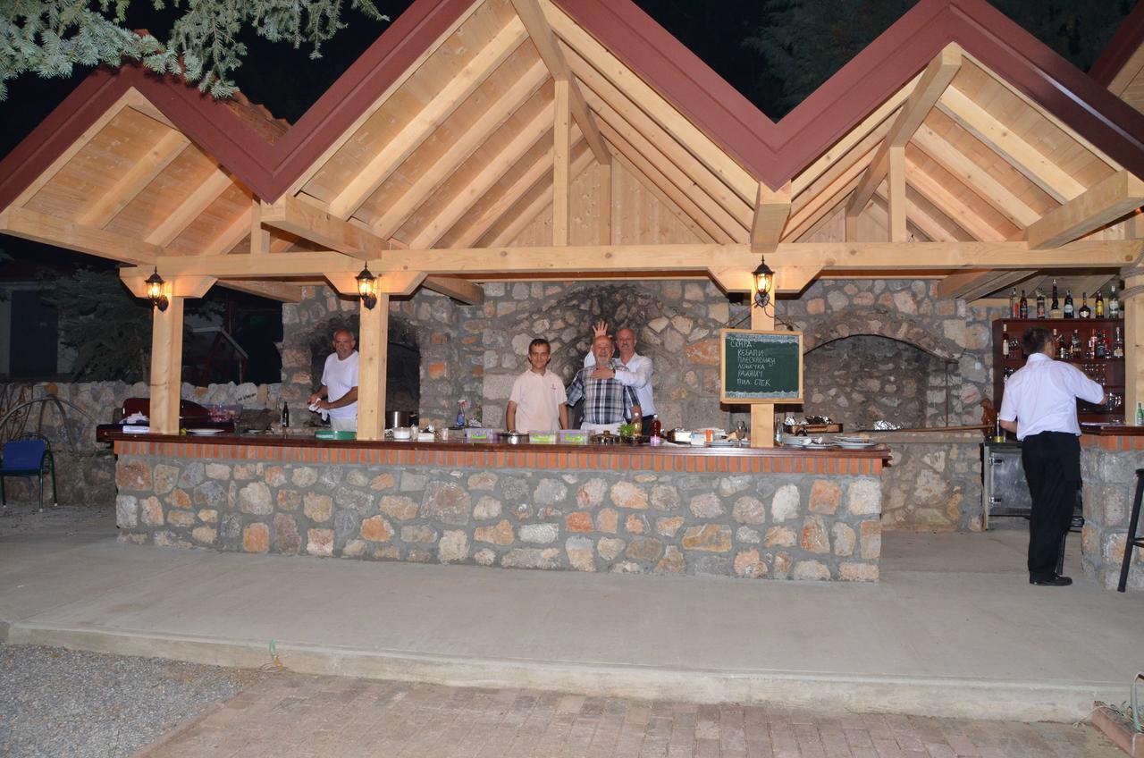 Lakeview Hotel And Resort Otesevo 외부 사진